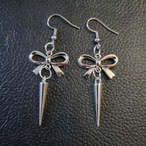 Spiked bow earrings, stainless steel hooks